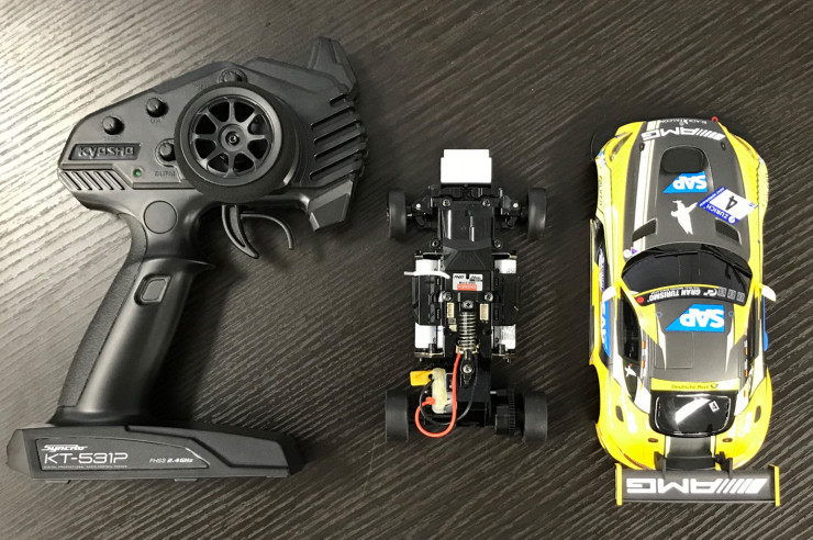 KYOSHO RC BLOG　ミニッツRWDを走らせよう！！ Step1 走行前の調整