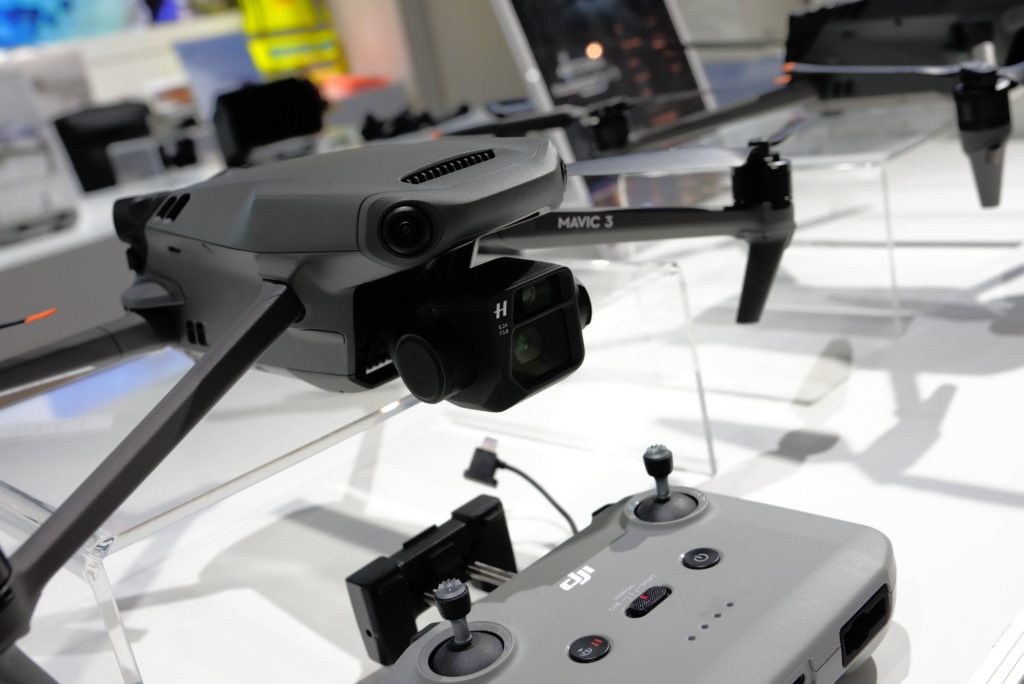 株式会社セキド　スタッフが使ってみました「DJI Mavic 3 を使い倒せ！Fly More コンボ以外の買い方を考えてみました」を公開