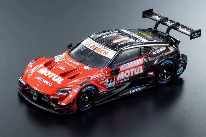 京商株式会社　KYOSHO MINI CAR & BOOK 第18弾Special Edition「MOTUL AUTECH Z #23 2022」を発売